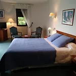 Hotel Des Pins - Teritoria Sabres