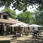 Hotel Des Pins - Teritoria 3*