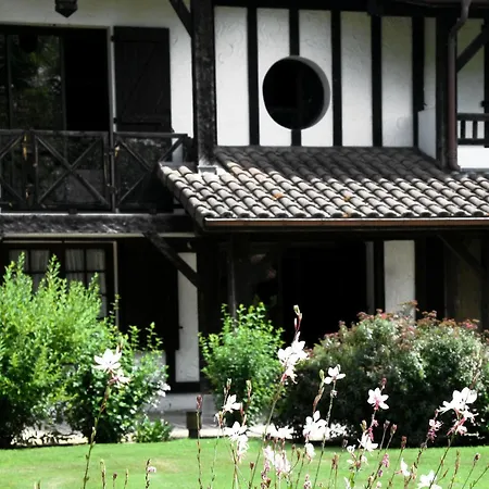 Hotel Des Pins - Teritoria Sabres