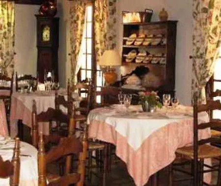 מלון Des Pins - Teritoria 3*