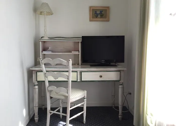 Hotel Des Pins - Teritoria