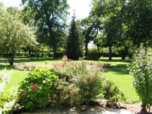 Des Pins - Teritoria 3* Sabres