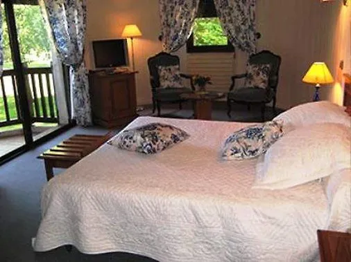 Des Pins - Teritoria Hotel Sabres